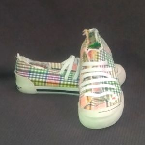 8 Plaid Rocket Dog slide on sneaker